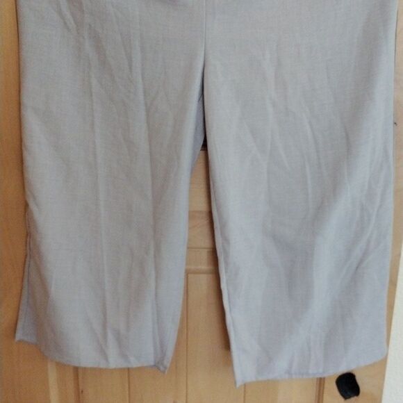 Jumpsuit in Light Taupe - Picture 5 of 14